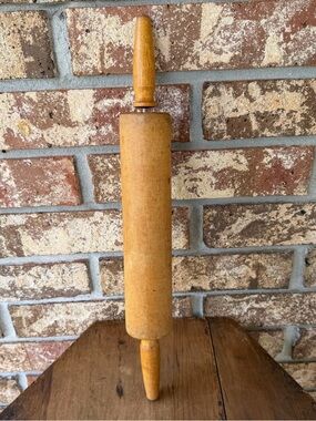 Vintage Foley Rolling Pin 18.5” Long Wooden Collectible Excellent Condition!